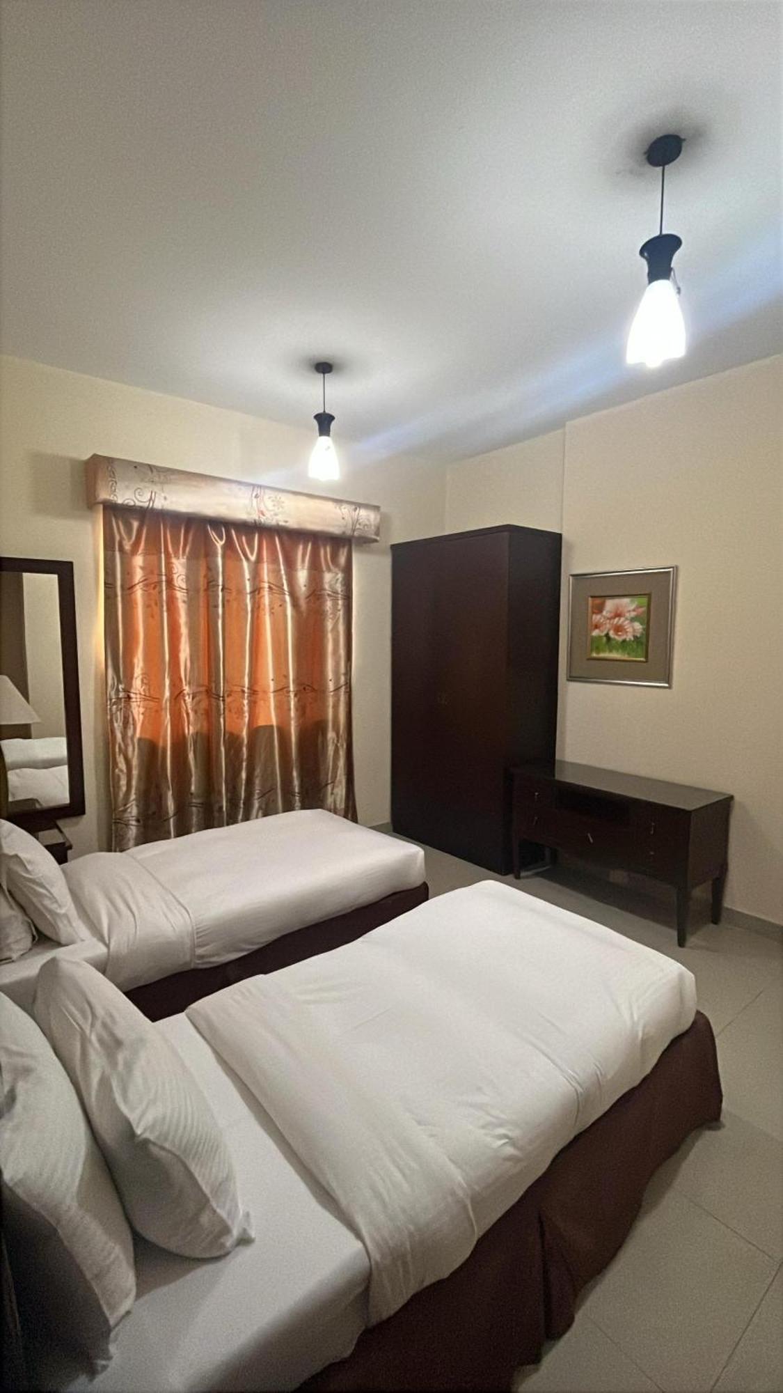 Clifton International Hotel Фуджейра Екстериор снимка