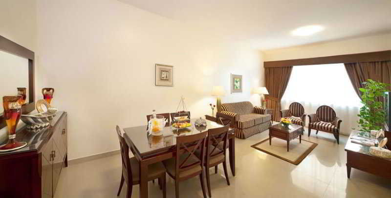 Clifton International Hotel Фуджейра Екстериор снимка