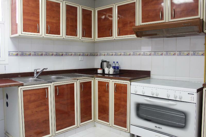 Clifton International Hotel Фуджейра Екстериор снимка